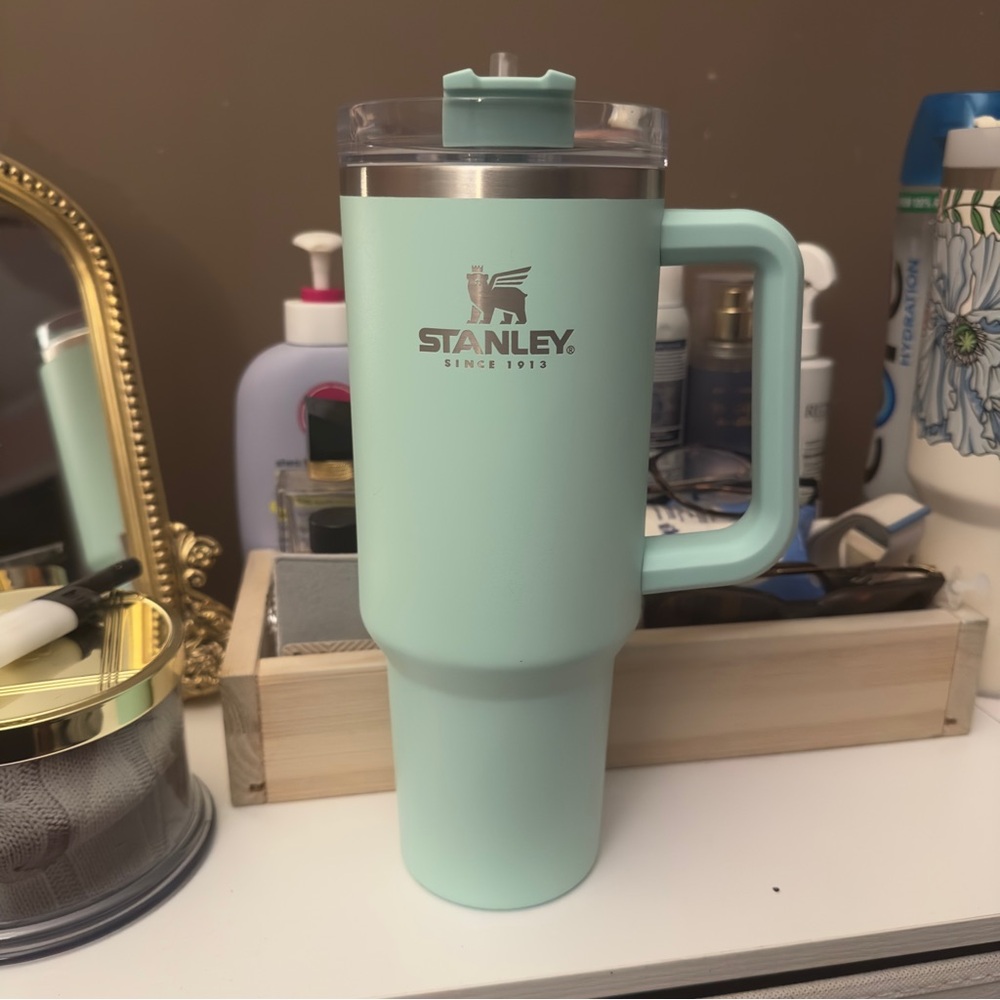 OG Stanley Bay